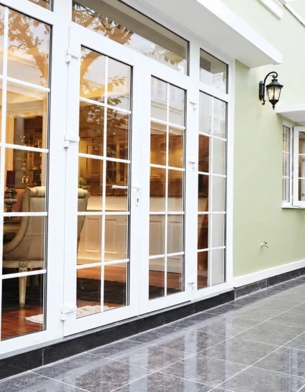 CỬA ĐI uPVC 4 CÁNH MỞ QUAY