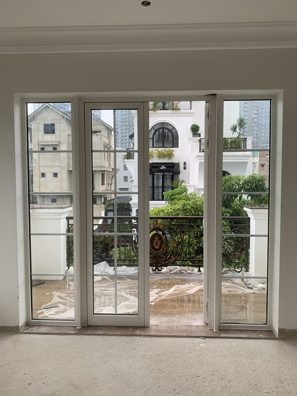 Giá cửa nhôm Eurowindow TPHCM
