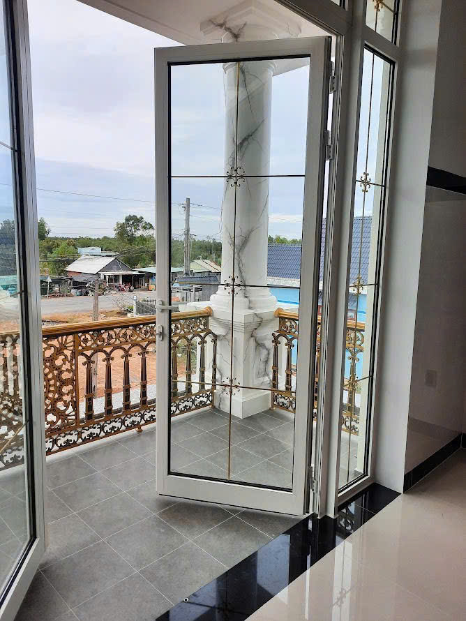 Giá cửa nhôm Eurowindow quận 2