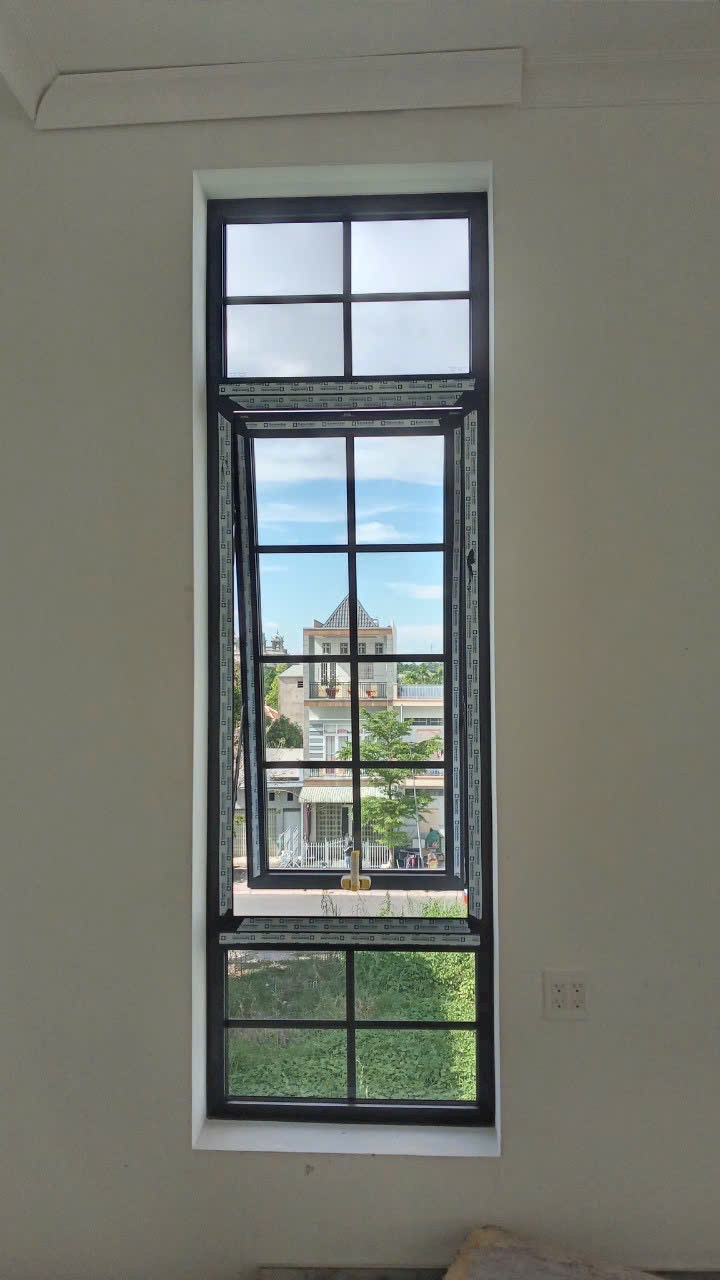 Top mẫu cửa sổ nhôm Eurowindow đẹp thông dụng nhất 2026